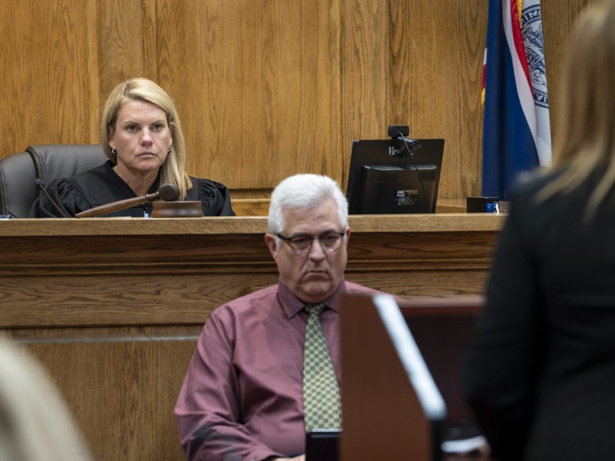Halt on abortions at Wyoming’s lone clinic will extend another week over court venue question