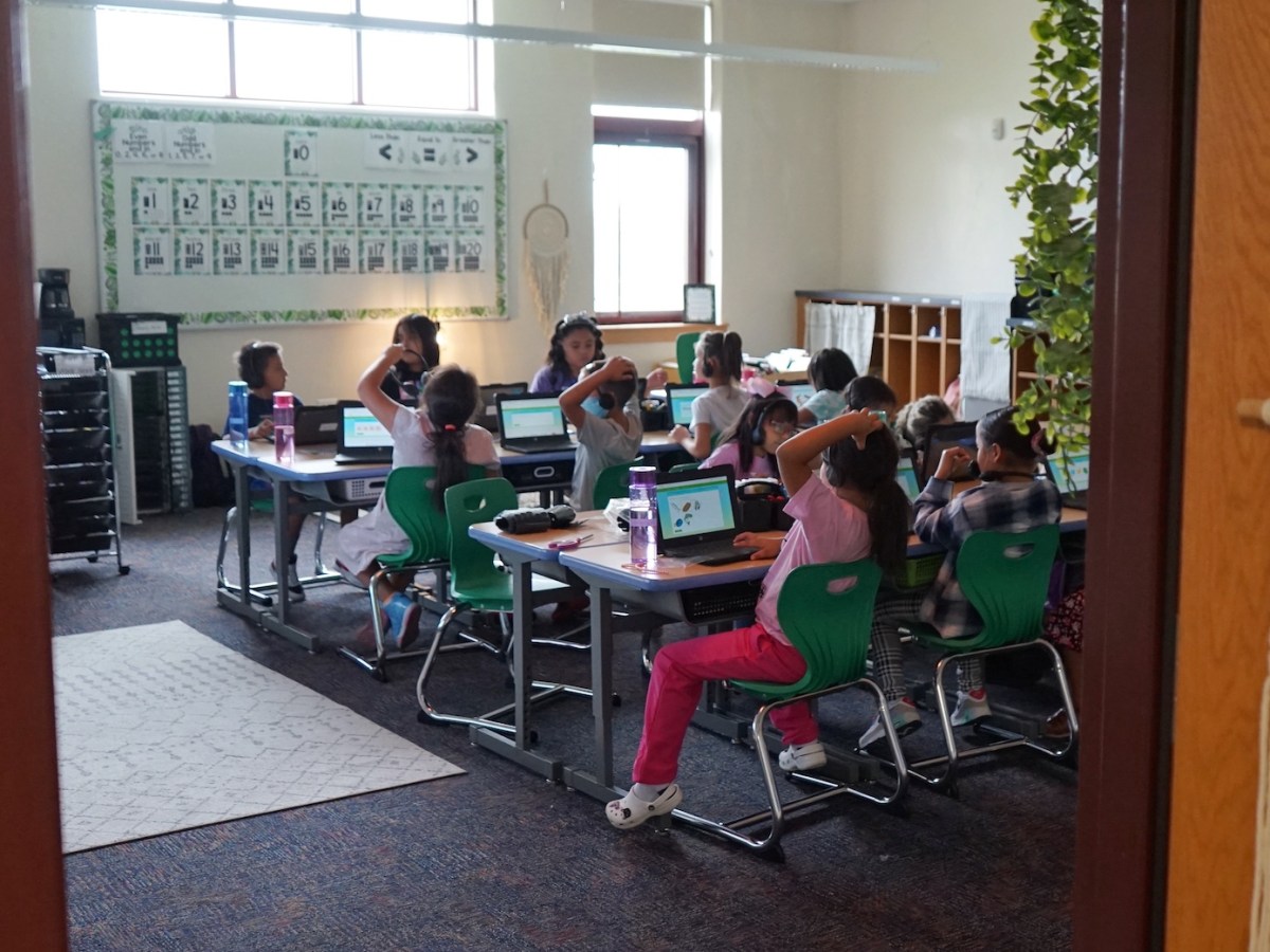 Universal voucher bill passes Senate committee