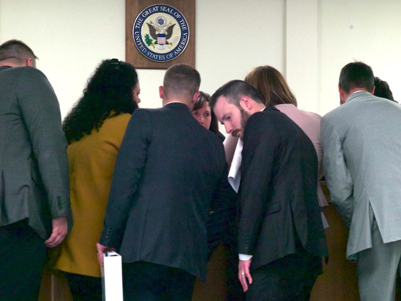 Corner-crossing judge wants ‘airspace’ language in jury instructions