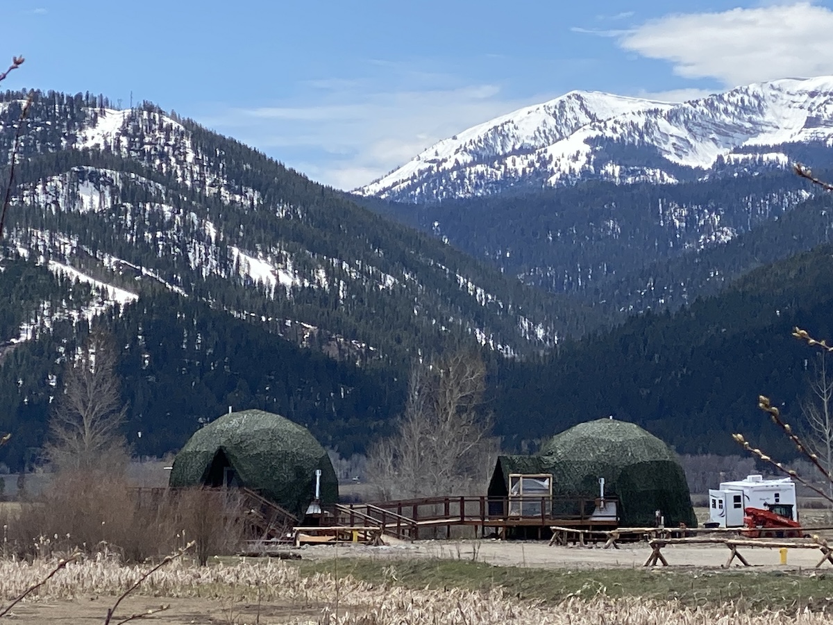Odd bedfellows join in local-control fight over state lands