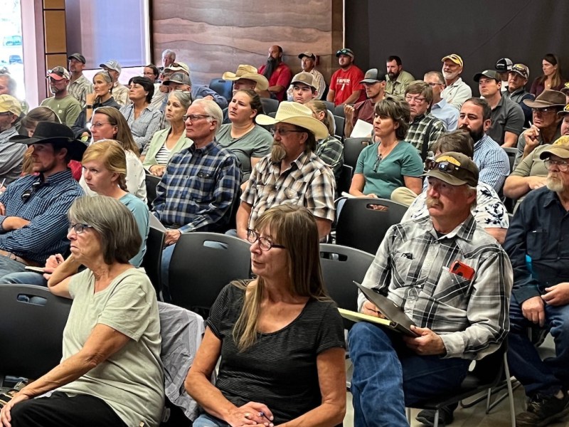 Leery of open forum, water group struggles to inform public
